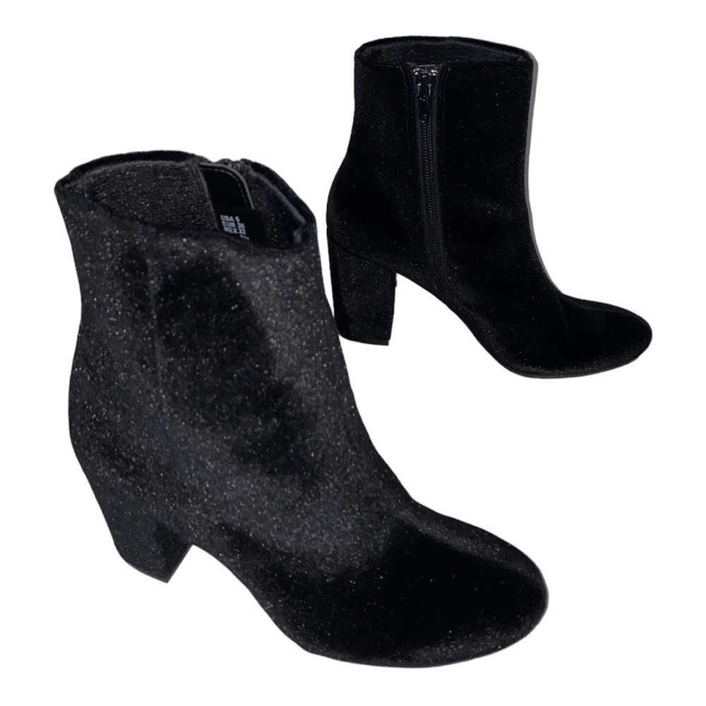 Christian Siriano Women 5M Chunky Black Velvet Ankle Booties Winter Outdoor - Picture 4 of 12
